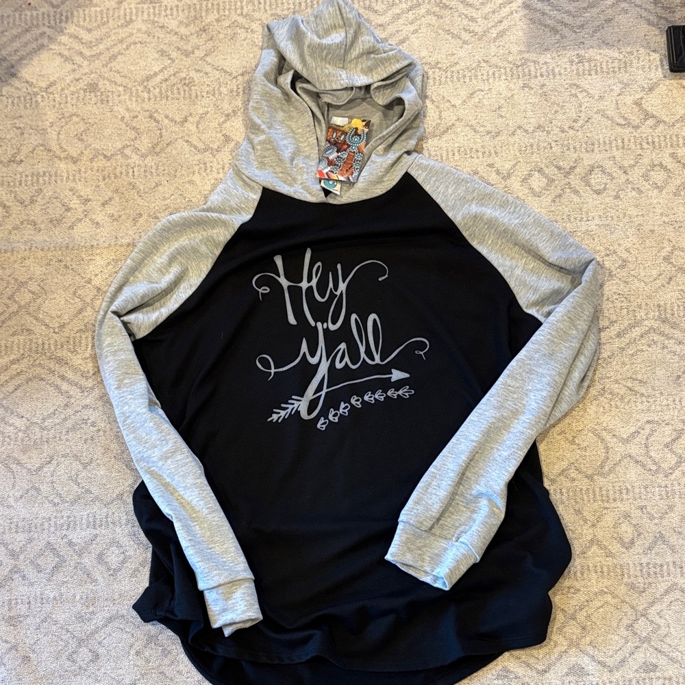 Gray and Black 'Hey Y'all' Hoodie Tee Size L